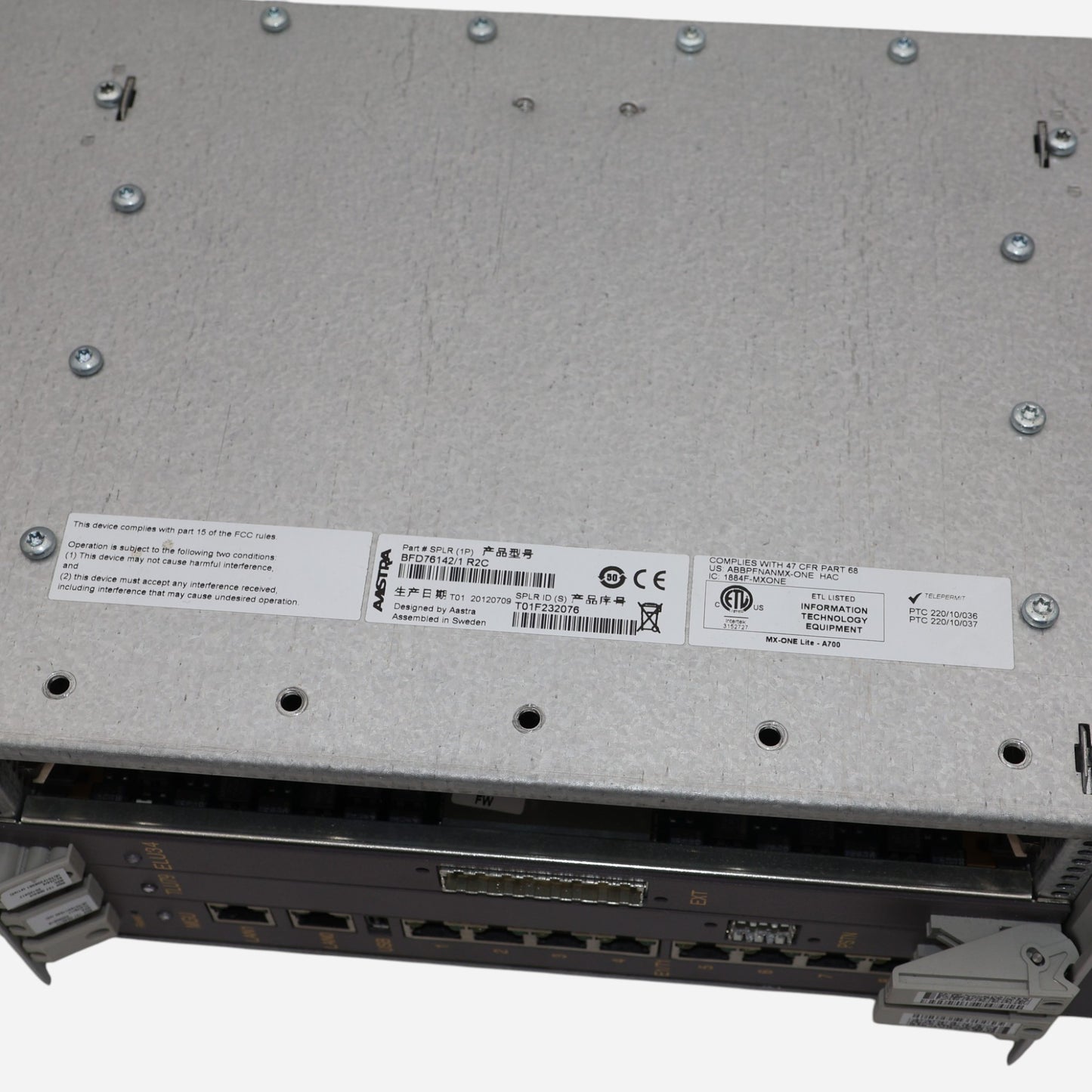 AAstra MX-One Lite mit ROF137 5335/13; 6304/2; 5349/11; 5064/4 Telefonanlage